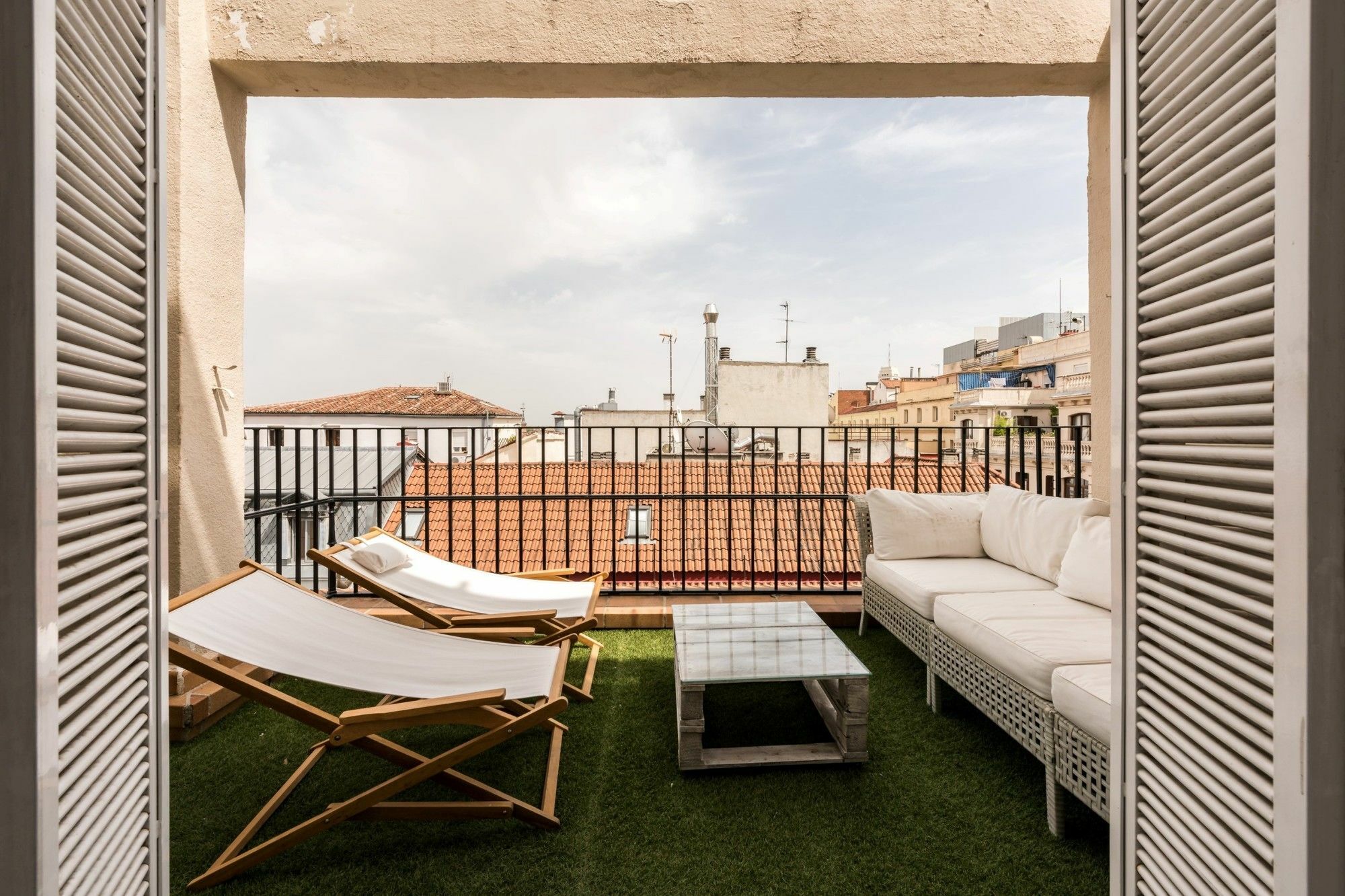 Gran Via Terrace City Center Madrid Bagian luar foto